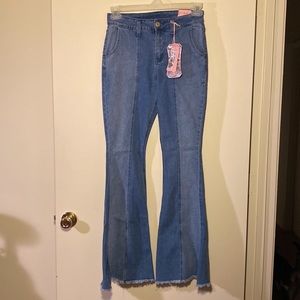 NWT Hydraulic Murray High Waist Bellbottom Jean